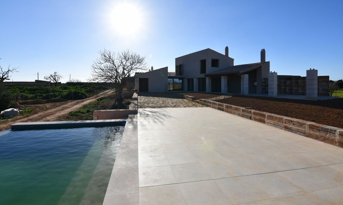  - Nueva y luminosa casa de campo con jardin y piscina a pocos minutos de Ses Salines